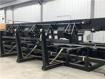 4000w IPG tube laser mesin motong sistem loading di Kanada