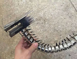 Fiber Laser Cutting And Slotting On The Stainless Steel Round Pipes