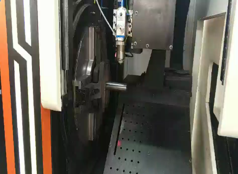 tube laser cutter with welding seam recognition