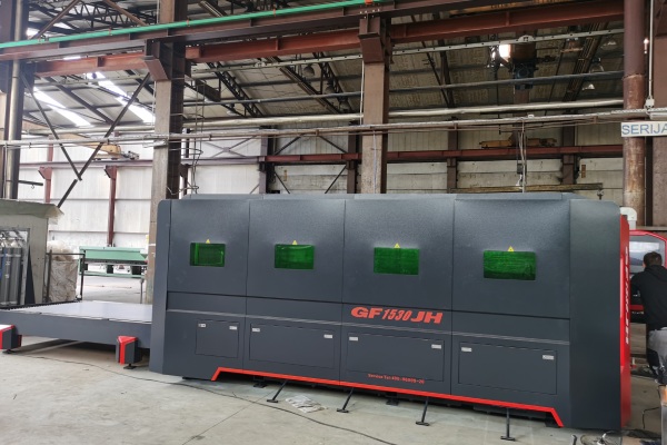 GF-1530JH 6000W LASER IN Croazia