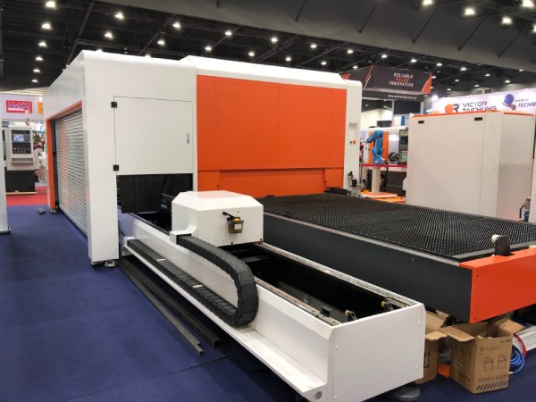 fiber laser cutting machine sa MTE 2022